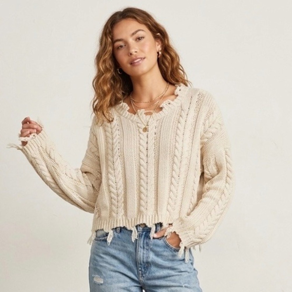Altar'd State Cream Distressed Cable Knit Cropped Sweater Medium Womens
